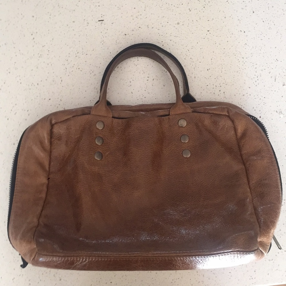 NU* New York Cowhide bag.